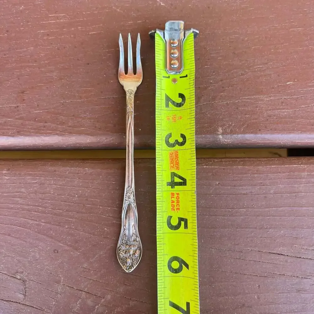 Fairfield Plate Silver Plated Floral Cocktail Fork